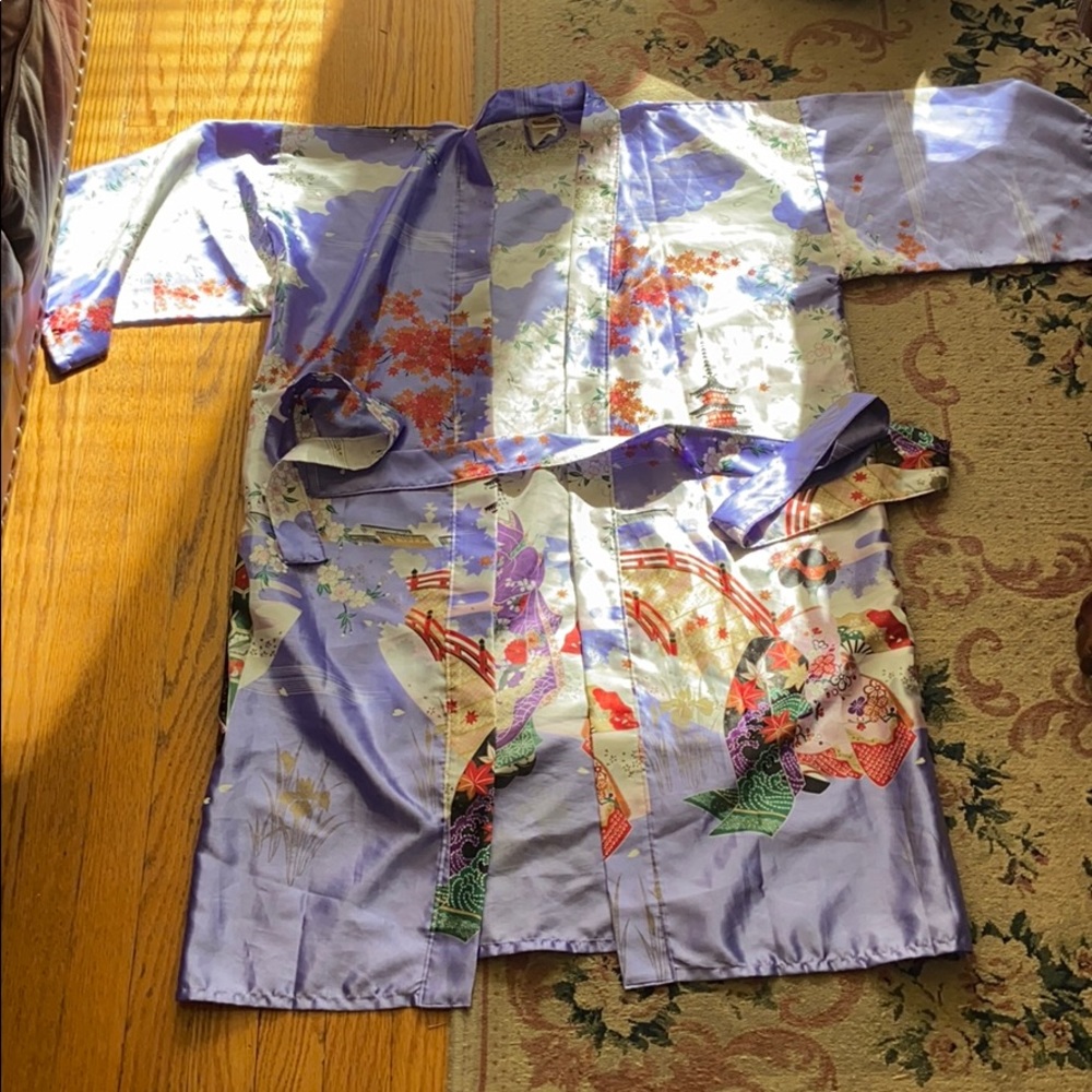 Kimono style robe